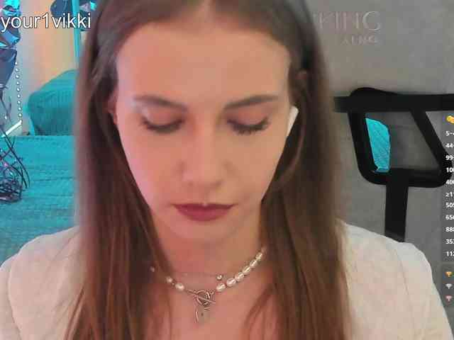 VikkiExtraCheese webcam