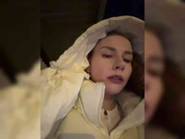 VikkiExtraCheese