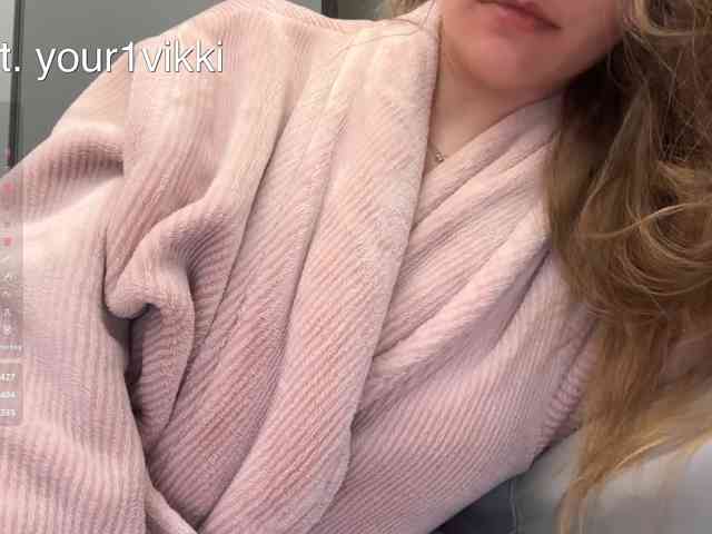 VikkiExtraCheese