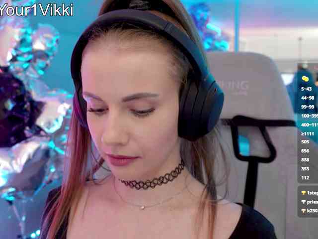 -VikkiL0vesCheese-