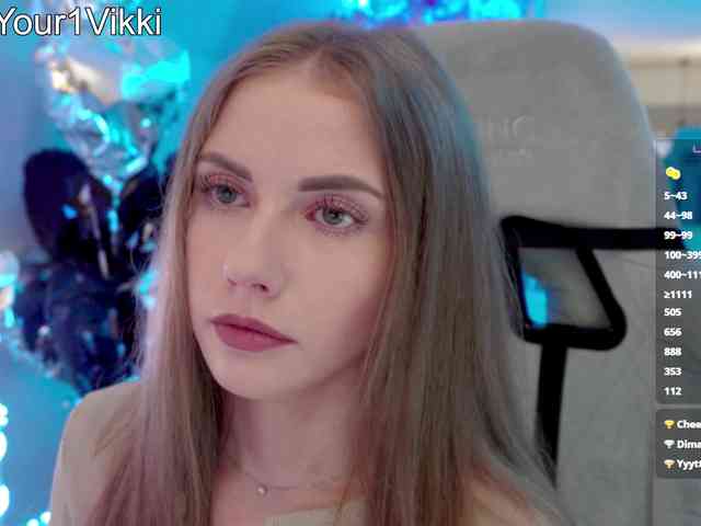 VikkiExtraCheese webcam