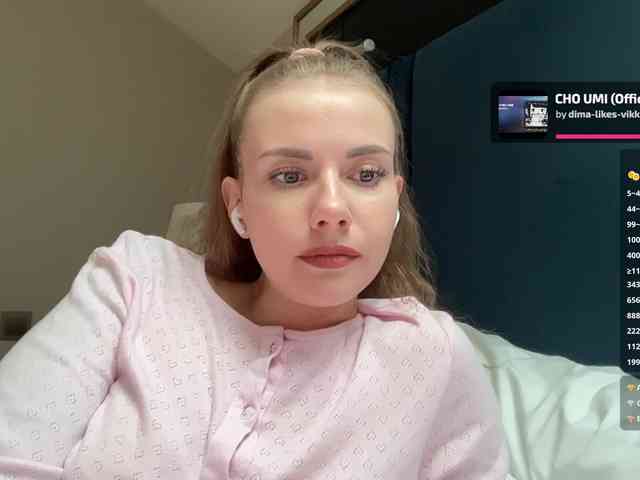 VikkiExtraCheese webcam