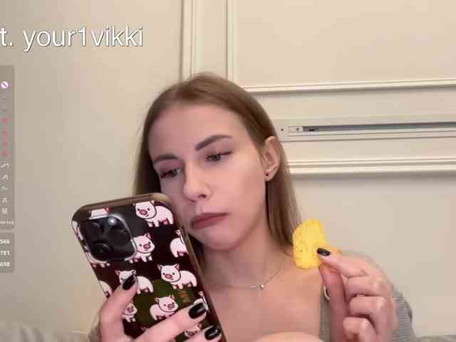 VikkiExtraCheese