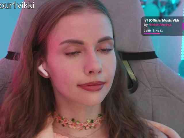 VikkiExtraCheese