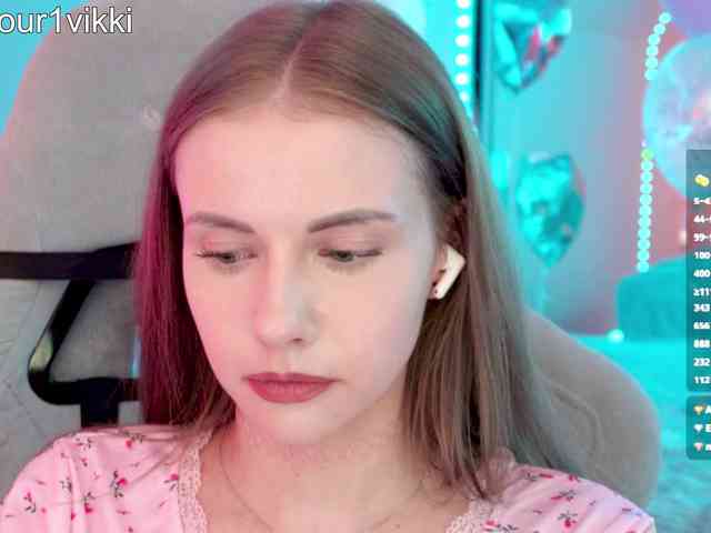 VikkiExtraCheese webcam