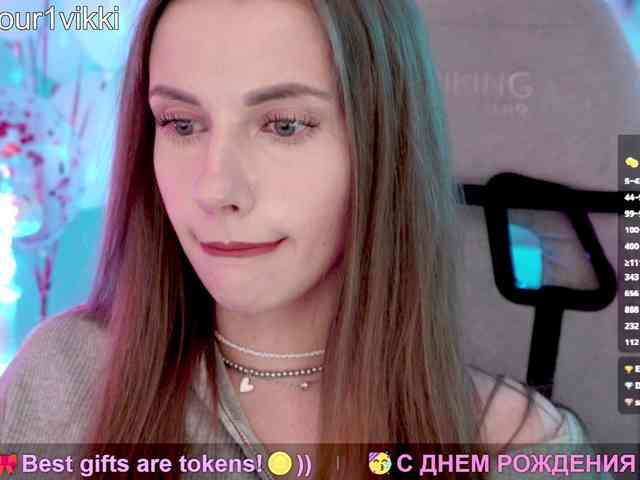 VikkiExtraCheese