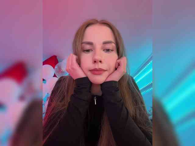VikkiExtraCheese webcam
