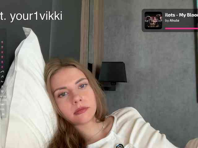 VikkiExtraCheese