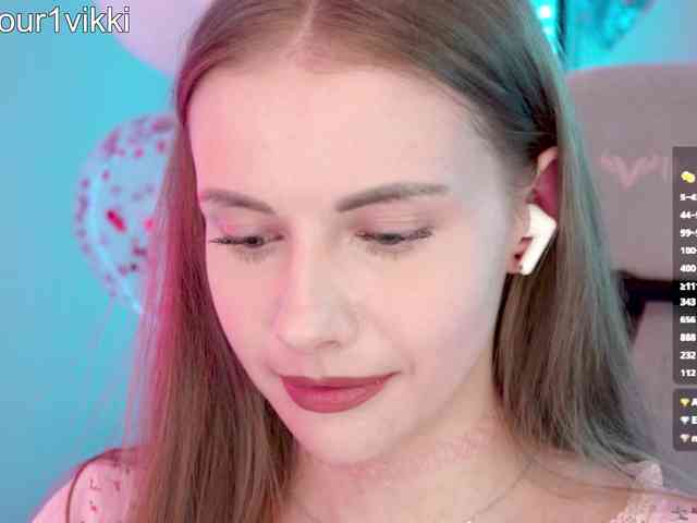 VikkiExtraCheese webcam