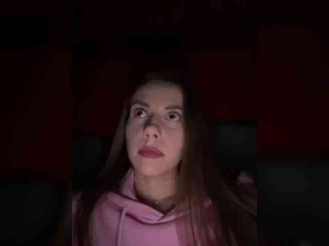 VikkiExtraCheese