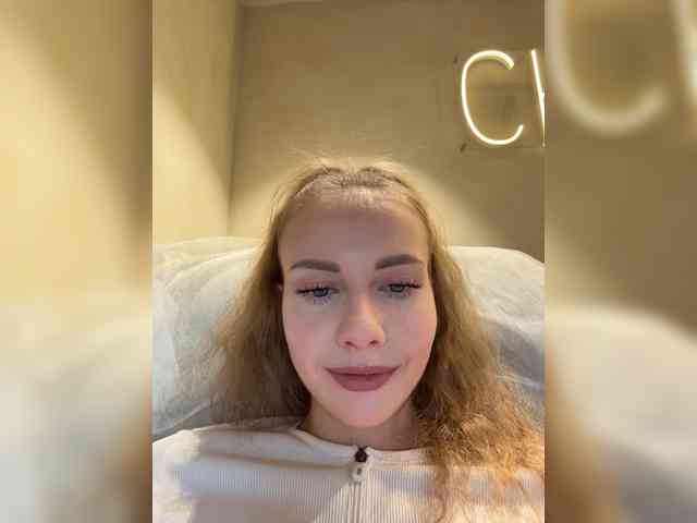VikkiExtraCheese