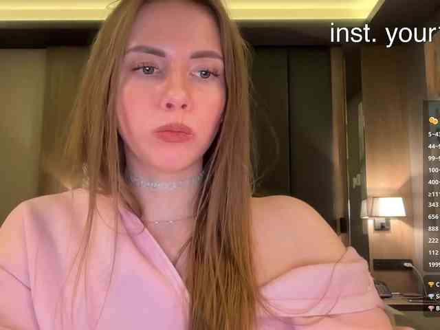 VikkiExtraCheese webcam