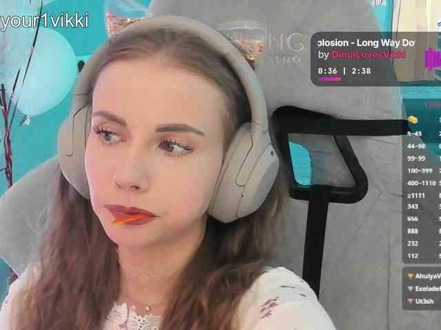 VikkiExtraCheese webcam