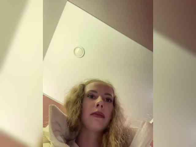 VikkiExtraCheese
