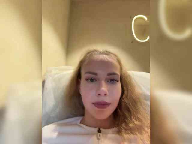 VikkiExtraCheese