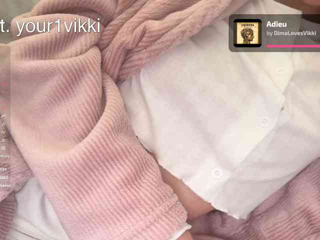 VikkiExtraCheese