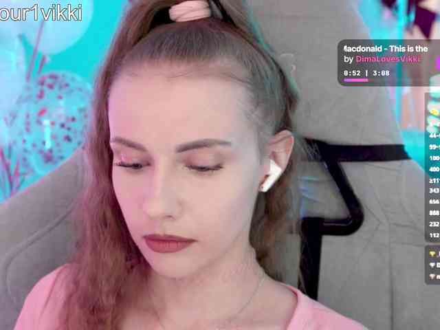 VikkiExtraCheese webcam