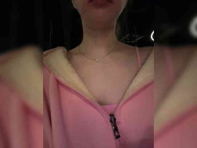 VikkiExtraCheese webcam