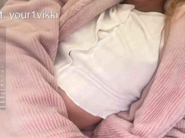 VikkiExtraCheese