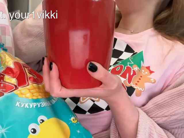 VikkiExtraCheese
