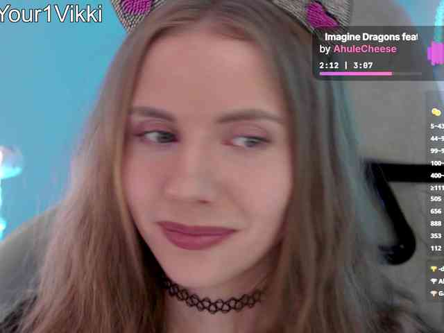 -VikkiL0vesCheese-