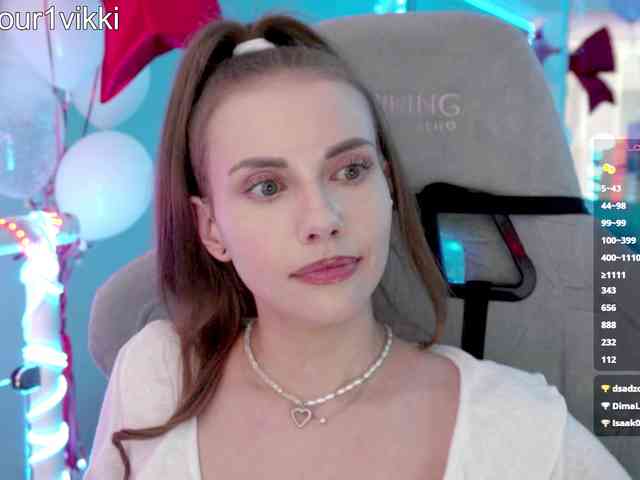 -VikkiL0vesCheese- -VikkiL0vesCheese-