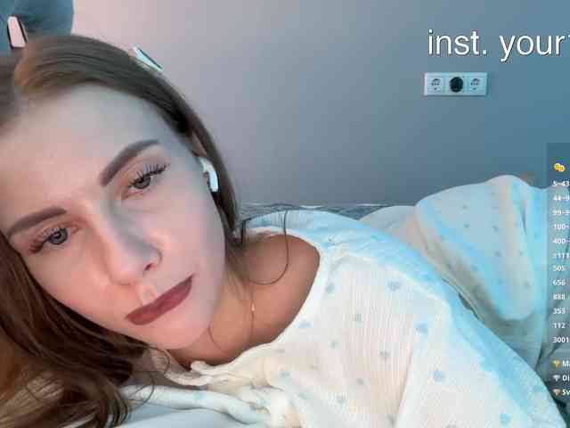 VikkiExtraCheese