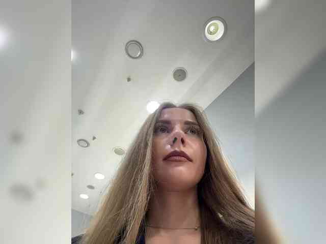 VikkiExtraCheese