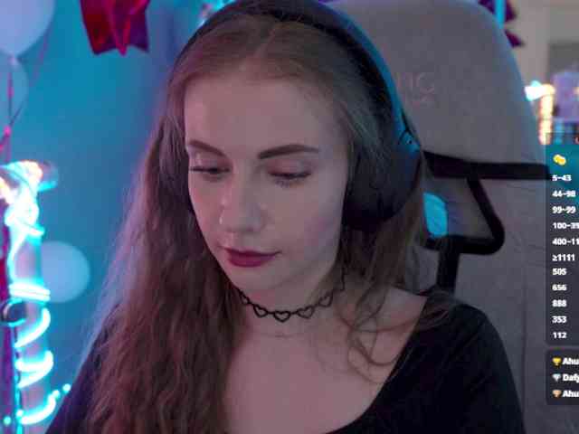VikkiExtraCheese