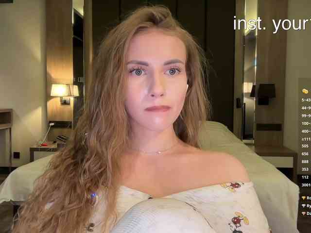 -VikkiL0vesCheese- Sex Cam Show