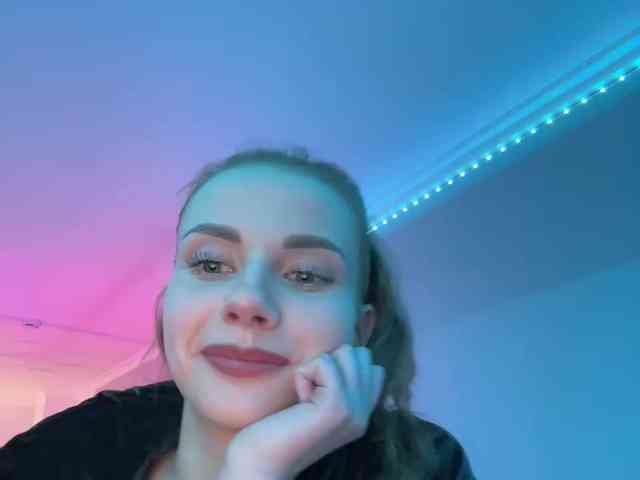VikkiExtraCheese