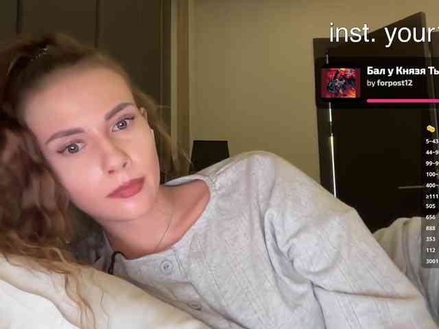 VikkiExtraCheese