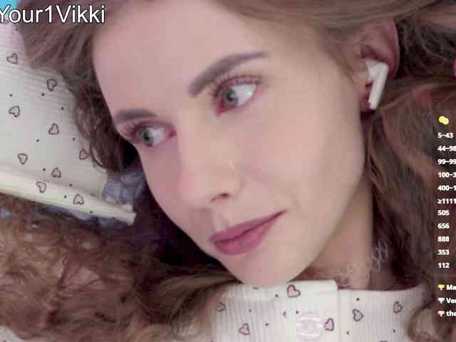 VikkiExtraCheese webcam