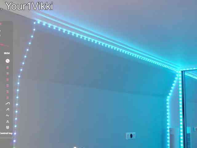 VikkiExtraCheese