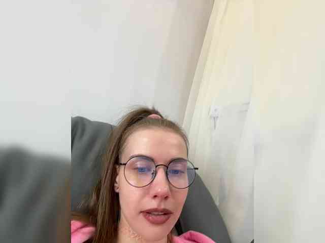 VikkiExtraCheese webcam