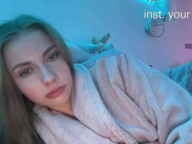 VikkiExtraCheese