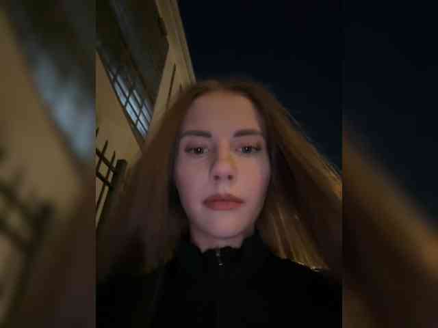 VikkiExtraCheese webcam