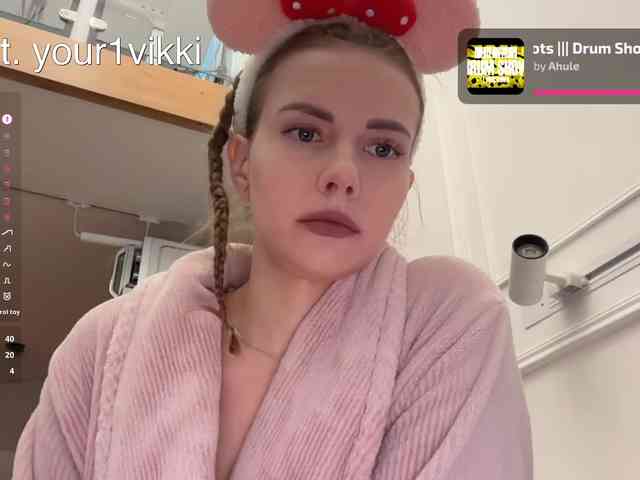 VikkiExtraCheese