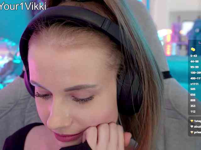 VikkiExtraCheese