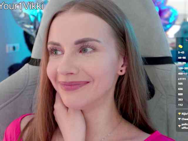 VikkiExtraCheese webcam