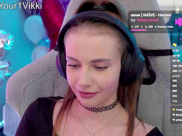-VikkiL0vesCheese-