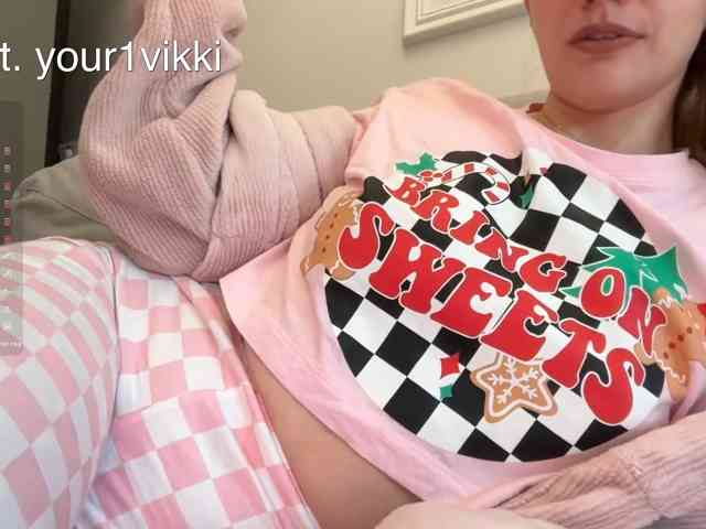VikkiExtraCheese