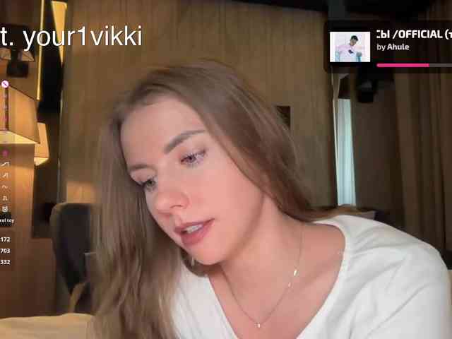VikkiExtraCheese