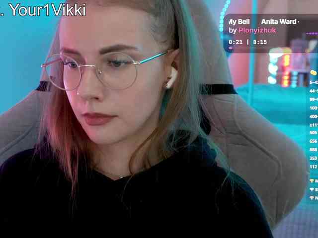 VikkiExtraCheese