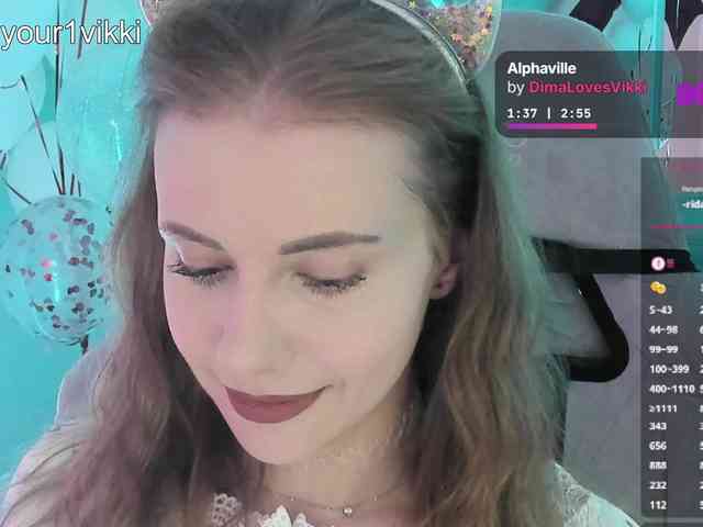 VikkiExtraCheese webcam