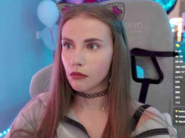 VikkiExtraCheese webcam