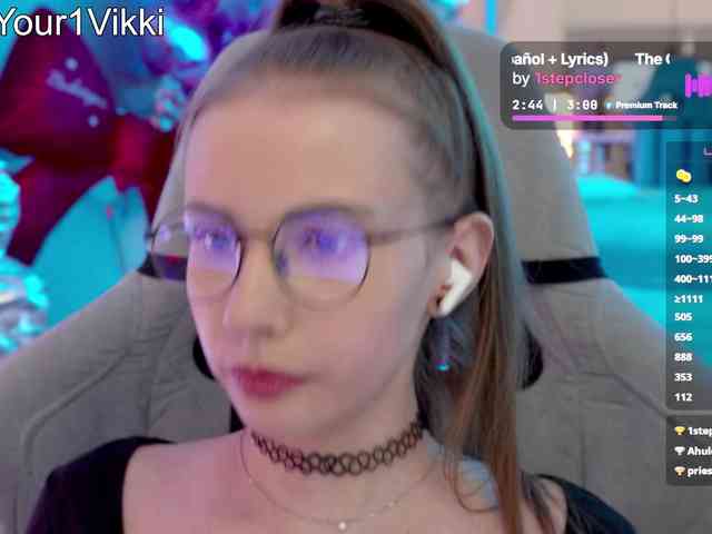 VikkiExtraCheese