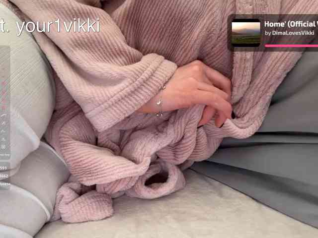VikkiExtraCheese