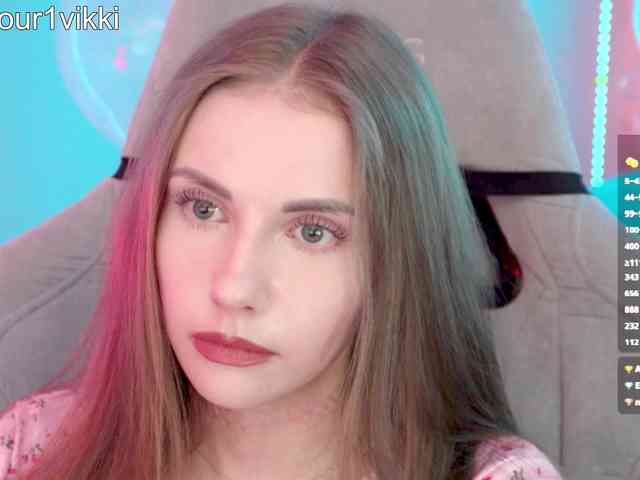 VikkiExtraCheese webcam