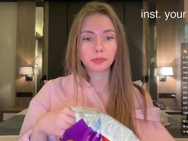 VikkiExtraCheese webcam